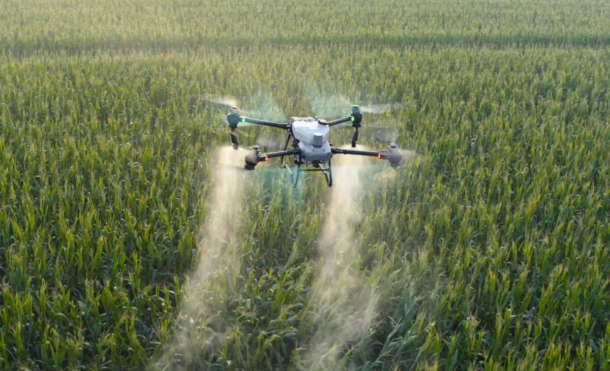 DJI Agras T50 Agriculture Drone Complete Bundle